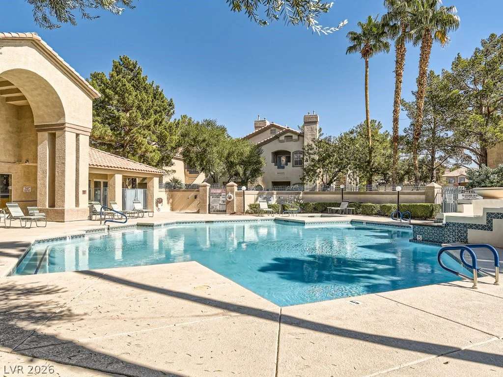 5415 Harmon, Las Vegas, NV 89103