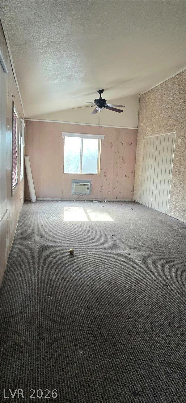 7733 Bentonite, Las Vegas, NV 89128
