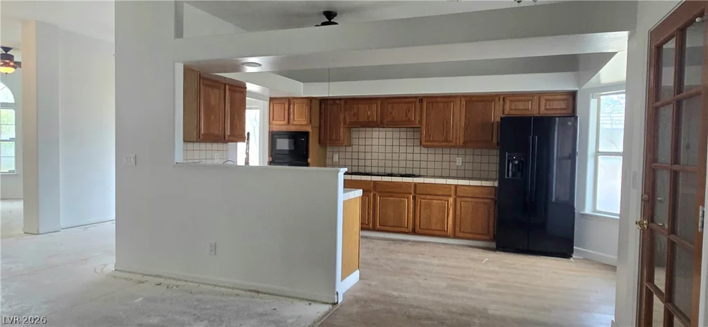7733 Bentonite, Las Vegas, NV 89128