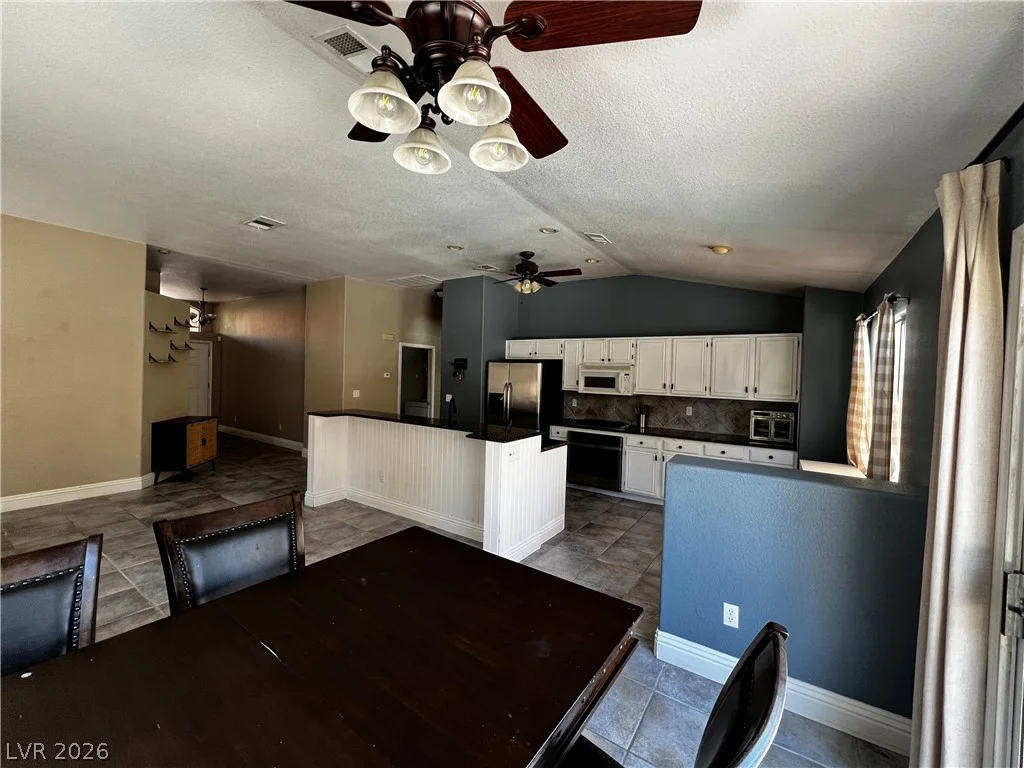 8805 Cypresswood, Las Vegas, NV 89134