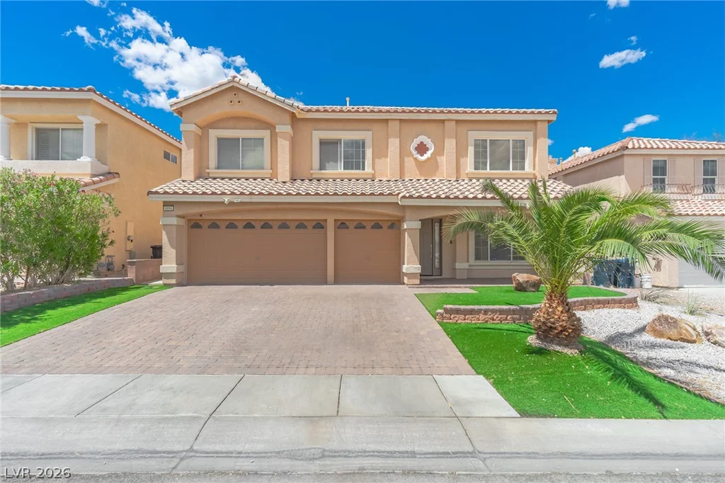 6694 Coronado Crest, Las Vegas, NV 89139