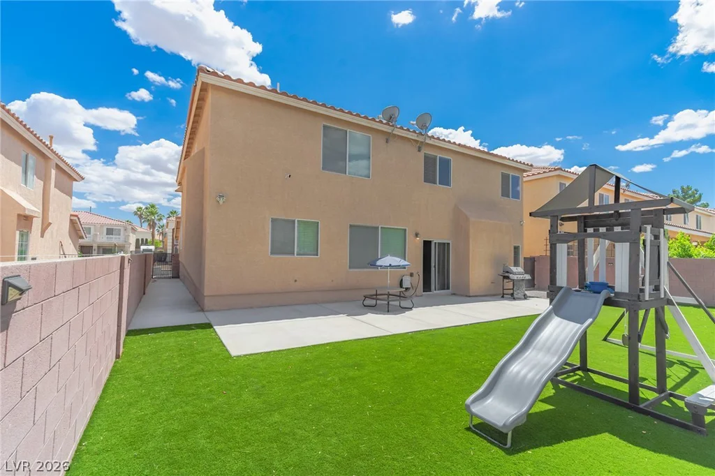 6694 Coronado Crest, Las Vegas, NV 89139