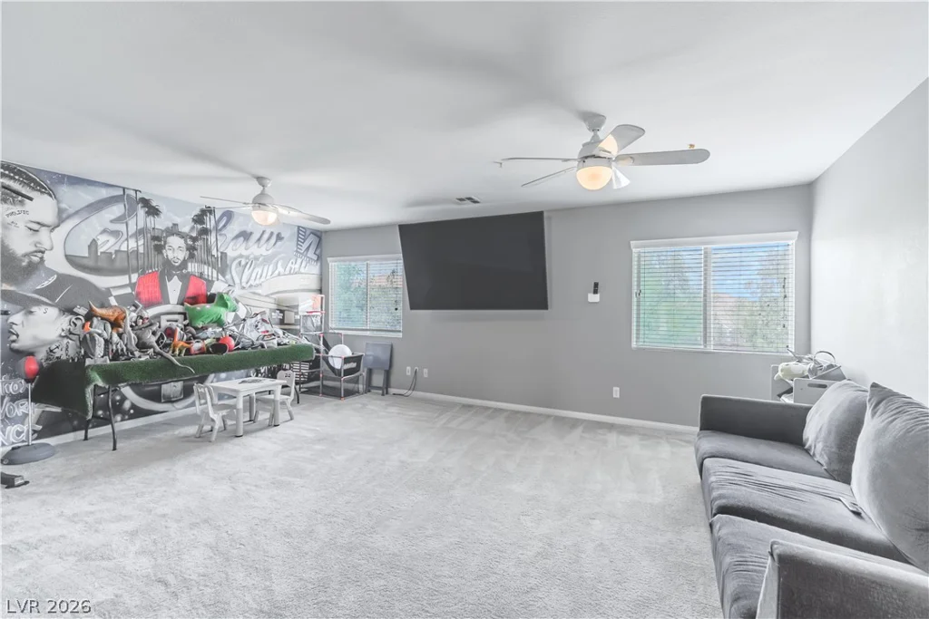 6694 Coronado Crest, Las Vegas, NV 89139