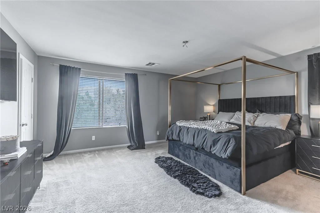 6694 Coronado Crest, Las Vegas, NV 89139
