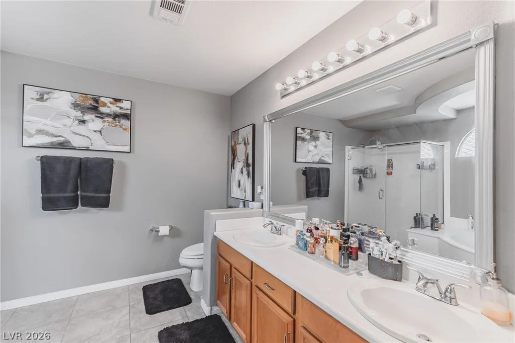 6694 Coronado Crest, Las Vegas, NV 89139