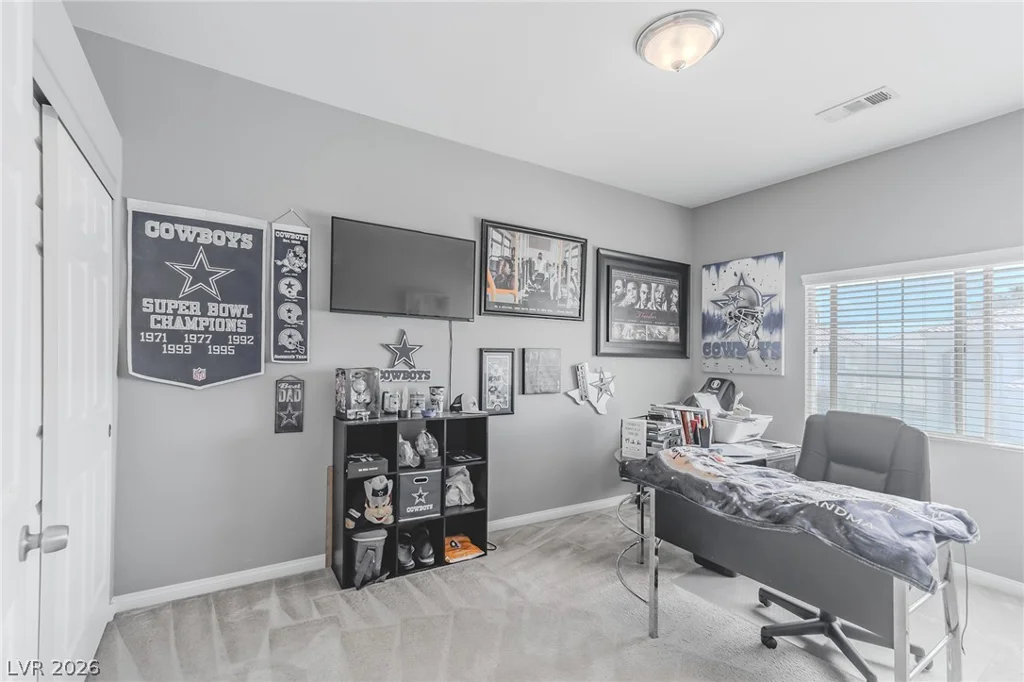 6694 Coronado Crest, Las Vegas, NV 89139