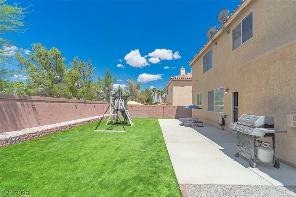 6694 Coronado Crest, Las Vegas, NV 89139