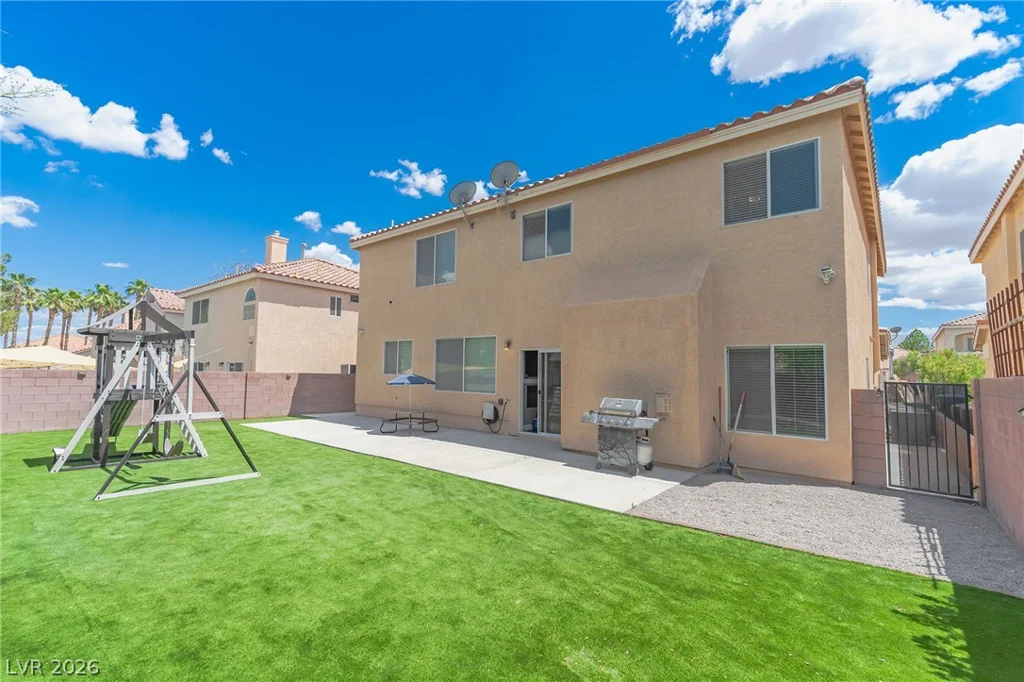 6694 Coronado Crest, Las Vegas, NV 89139