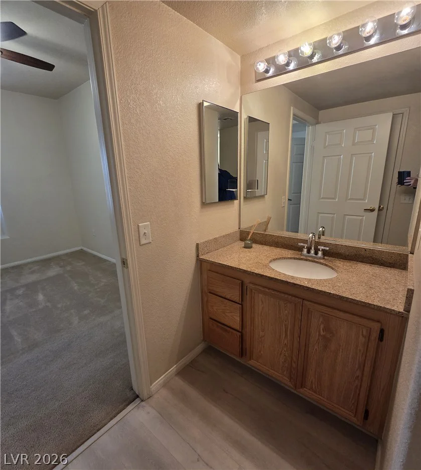 10550 Alexander, Las Vegas, NV 89129