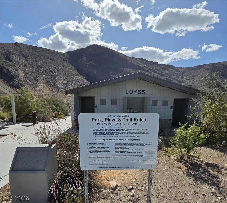 10550 Alexander, Las Vegas, NV 89129