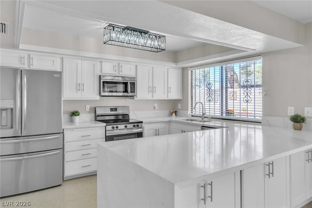 4214 Whippoorwill, Las Vegas, NV 89121