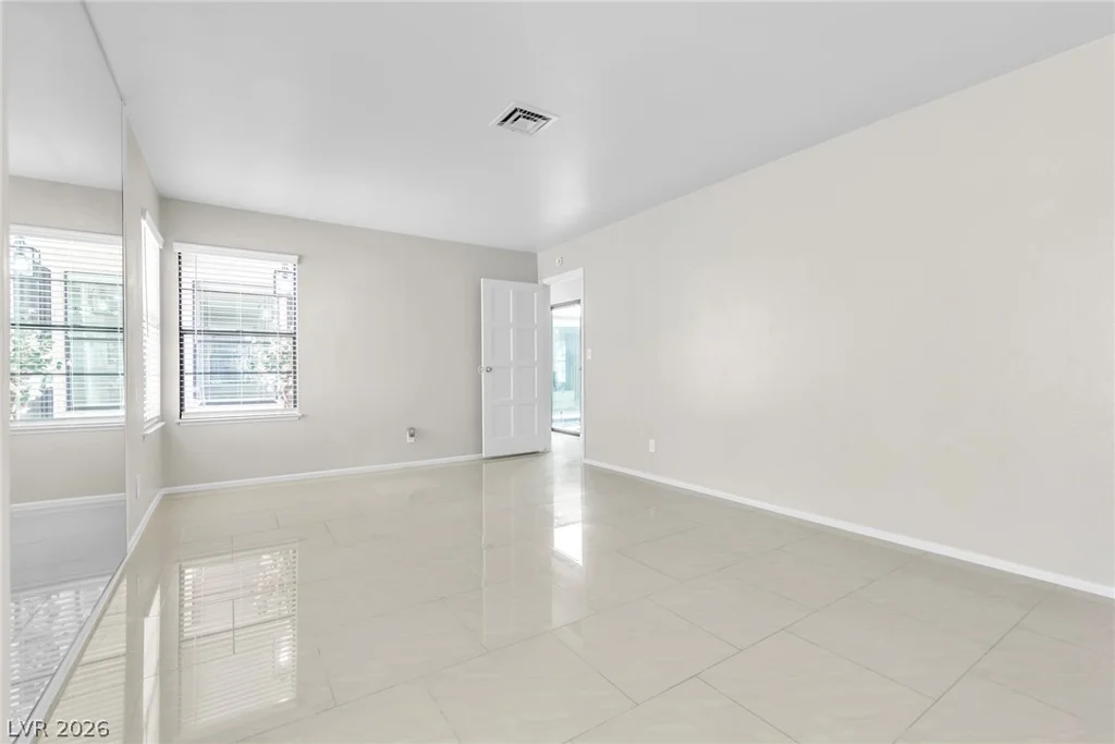 4214 Whippoorwill, Las Vegas, NV 89121