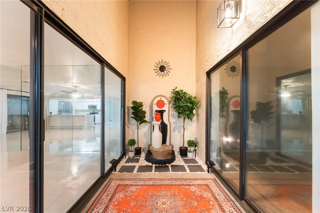 4214 Whippoorwill, Las Vegas, NV 89121
