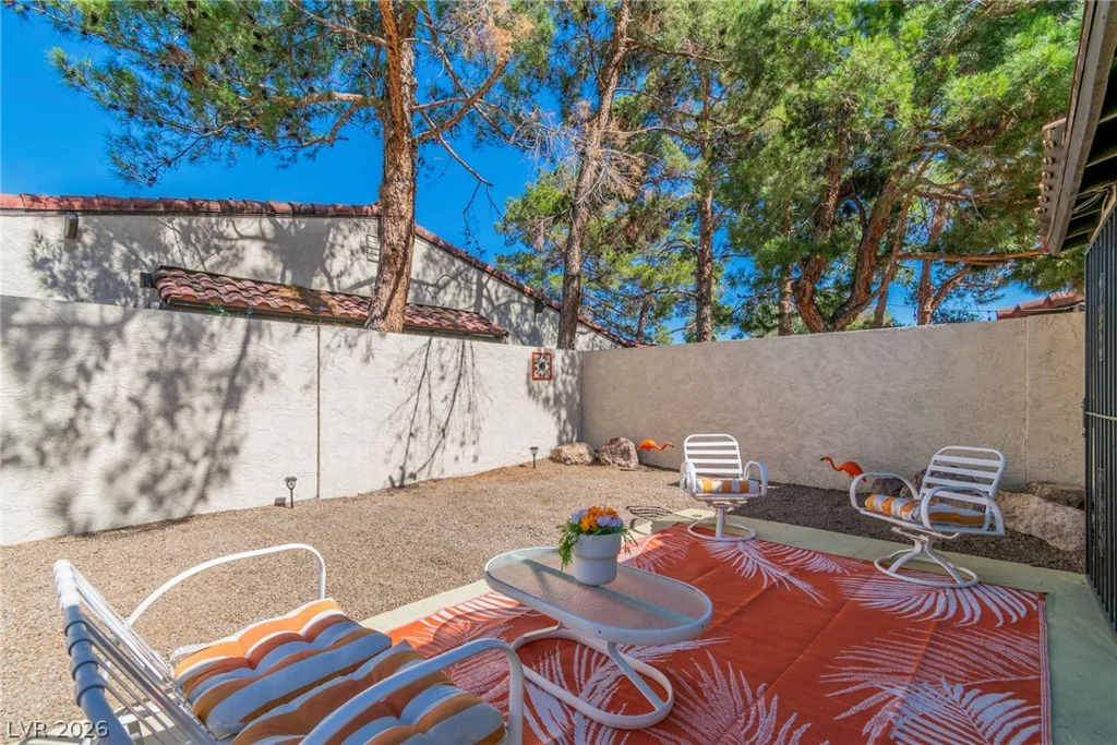 4214 Whippoorwill, Las Vegas, NV 89121