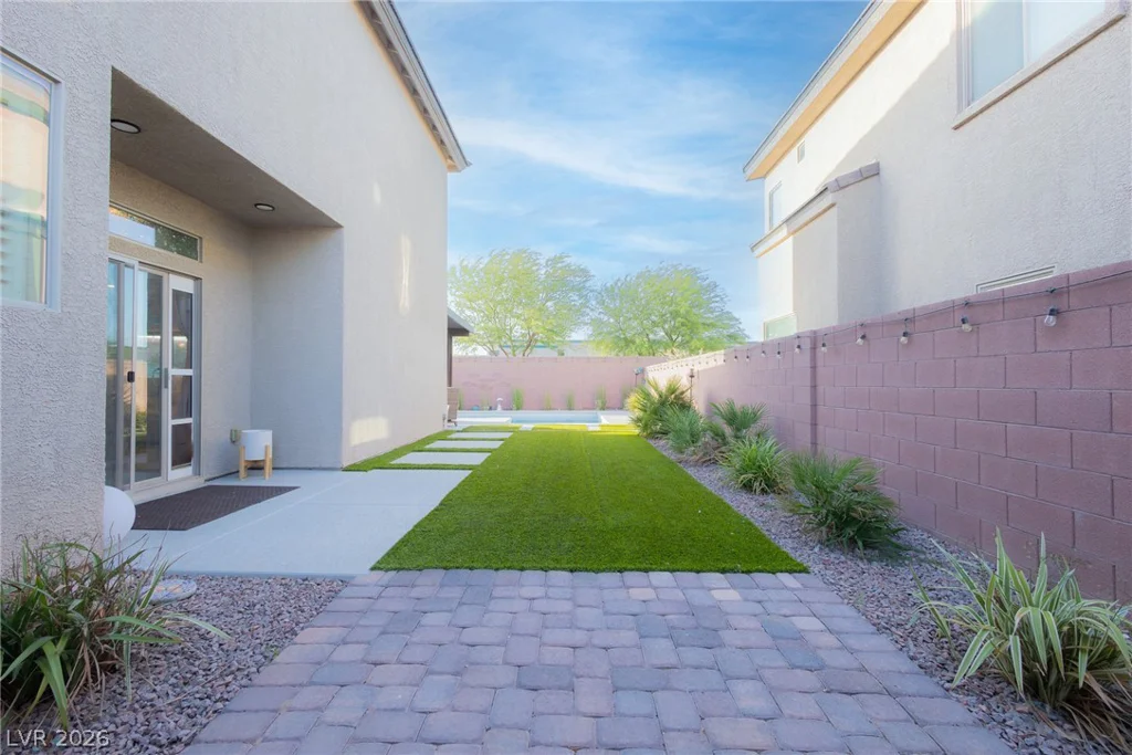 6844 Vista Roma, Las Vegas, NV 89139