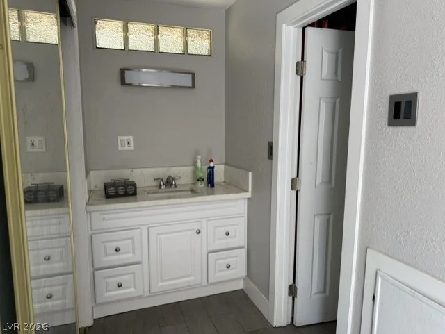1904 Chapman, Las Vegas, NV 89104