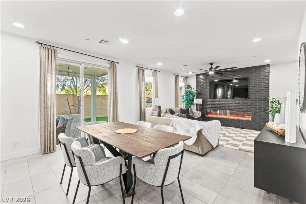 8596 Luse, Las Vegas, NV 89166