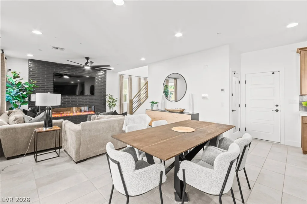8596 Luse, Las Vegas, NV 89166