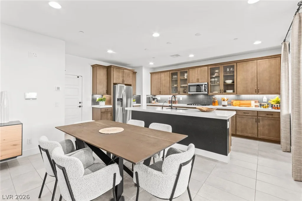 8596 Luse, Las Vegas, NV 89166