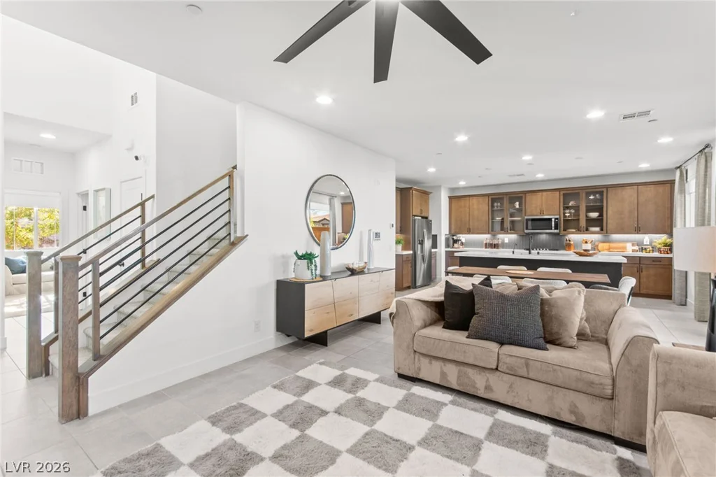 8596 Luse, Las Vegas, NV 89166