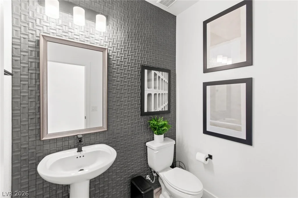 8596 Luse, Las Vegas, NV 89166