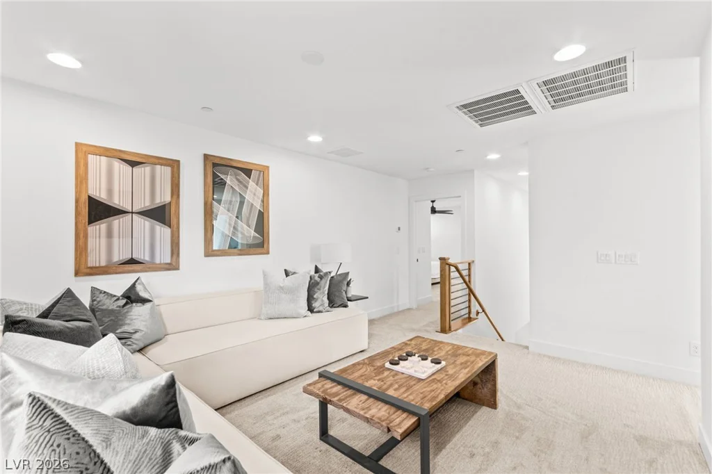 8596 Luse, Las Vegas, NV 89166