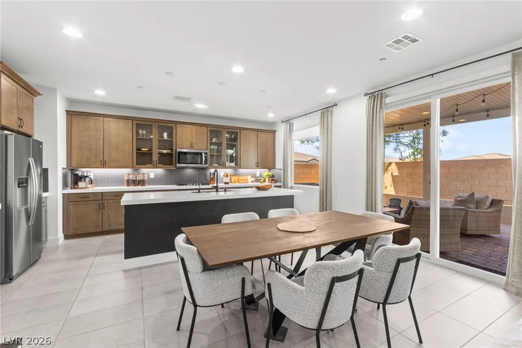 8596 Luse, Las Vegas, NV 89166