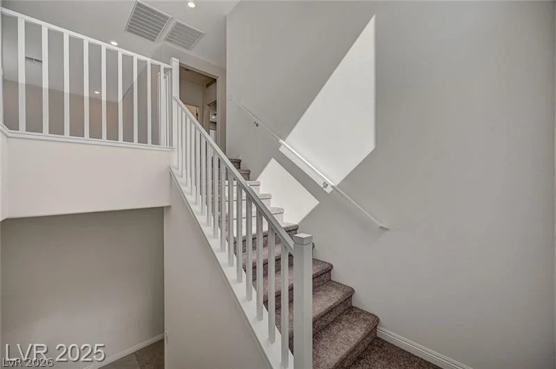 10198 Eden Mountain, Las Vegas, NV 89141