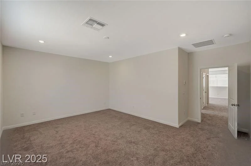 10198 Eden Mountain, Las Vegas, NV 89141