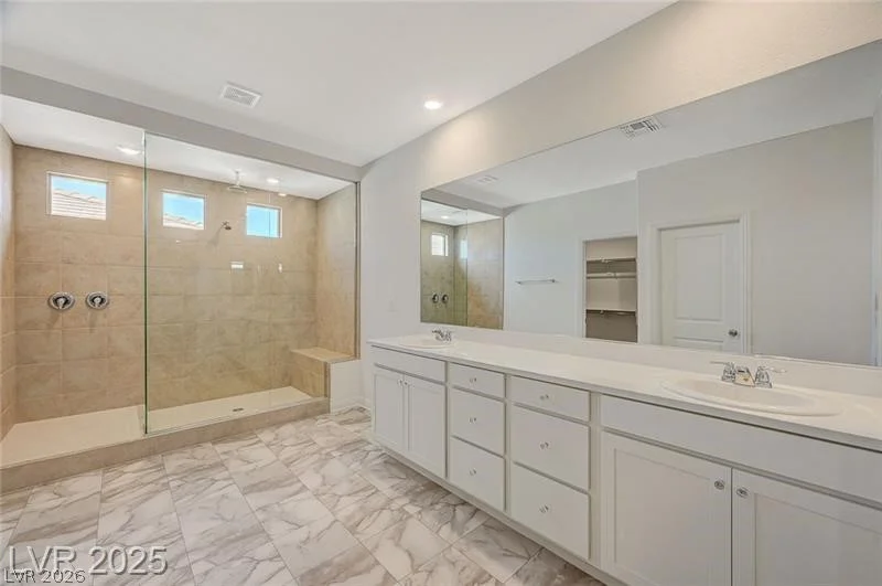 10198 Eden Mountain, Las Vegas, NV 89141