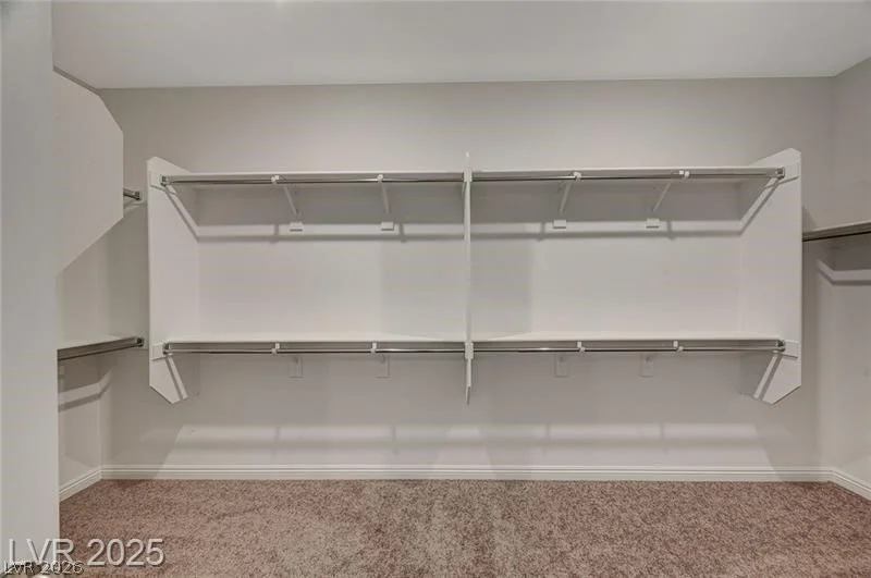 10198 Eden Mountain, Las Vegas, NV 89141