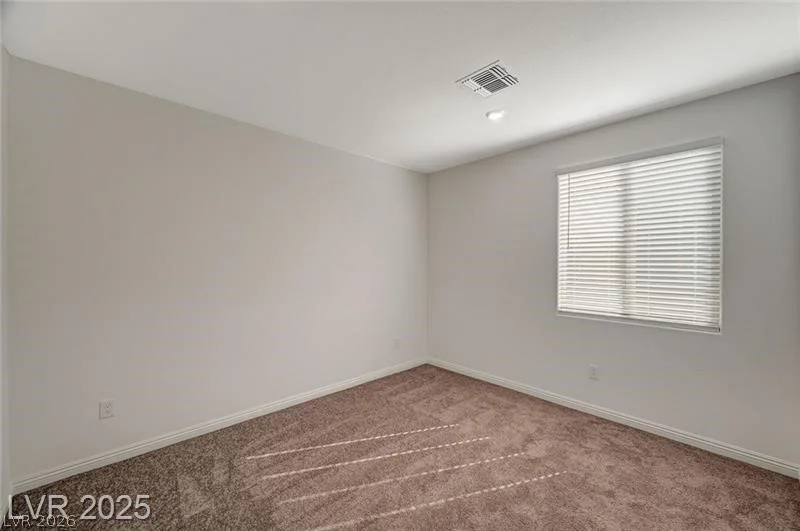 10198 Eden Mountain, Las Vegas, NV 89141