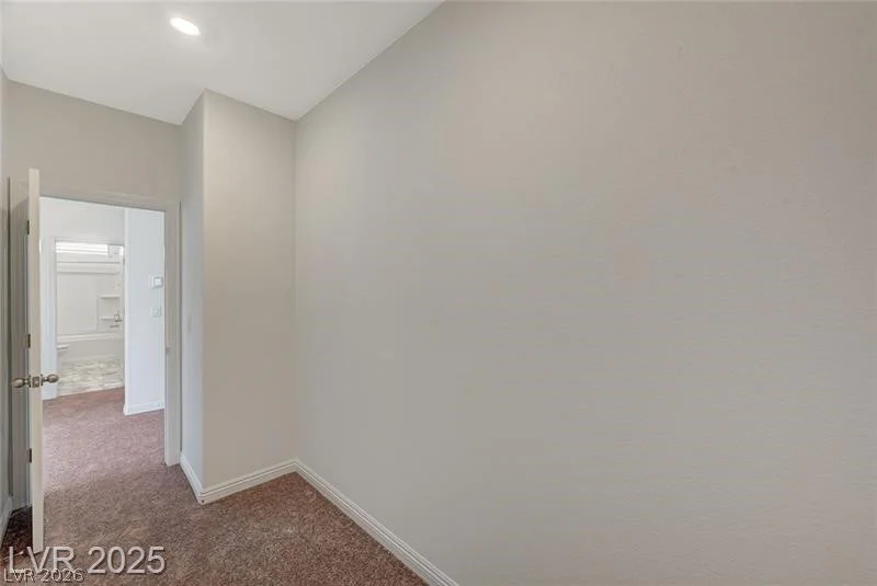 10198 Eden Mountain, Las Vegas, NV 89141