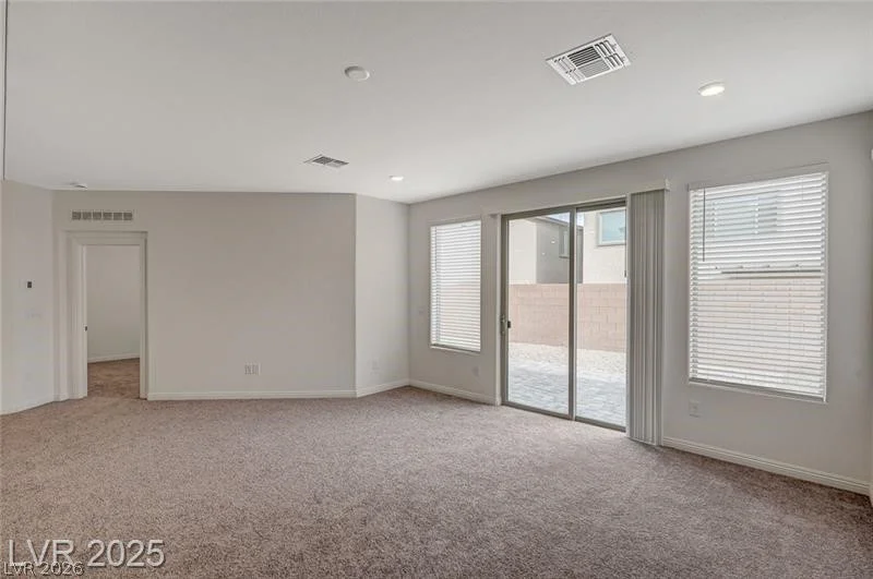10198 Eden Mountain, Las Vegas, NV 89141