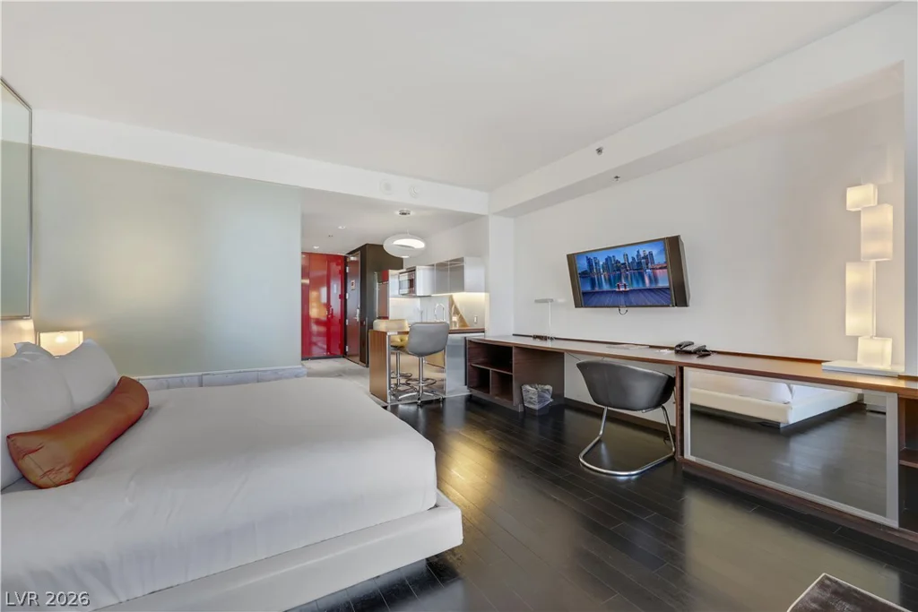 4381 Flamingo, Las Vegas, NV 89103