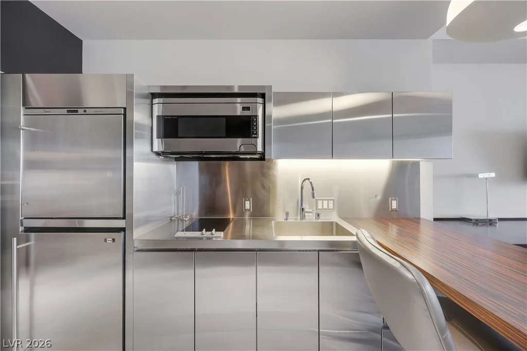 4381 Flamingo, Las Vegas, NV 89103