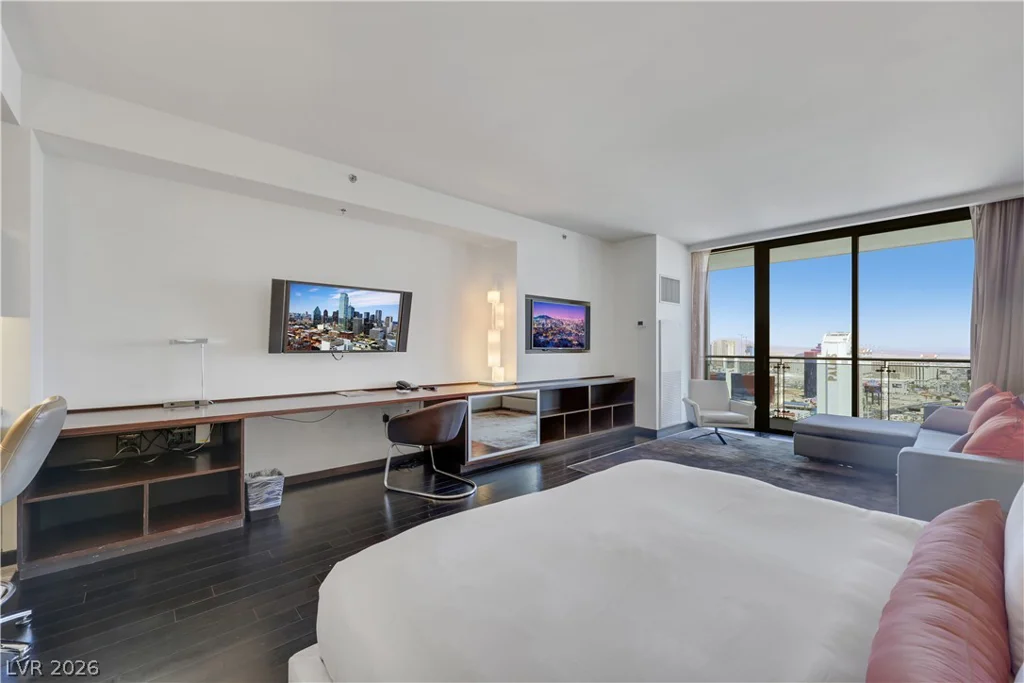 4381 Flamingo, Las Vegas, NV 89103