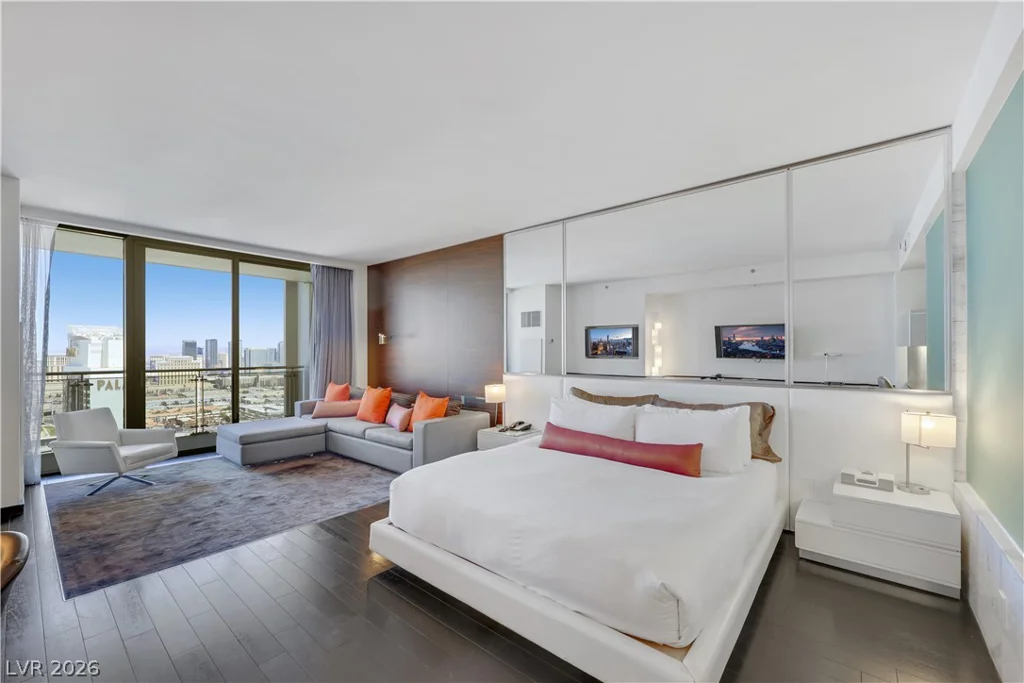 4381 Flamingo, Las Vegas, NV 89103