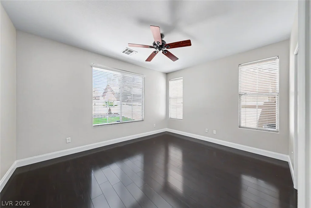 9864 Lake Austin, Las Vegas, NV 89148