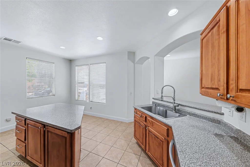 9864 Lake Austin, Las Vegas, NV 89148