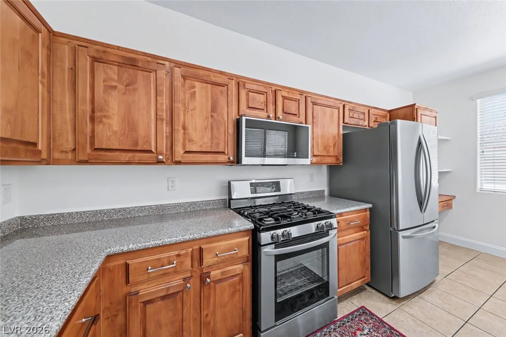9864 Lake Austin, Las Vegas, NV 89148