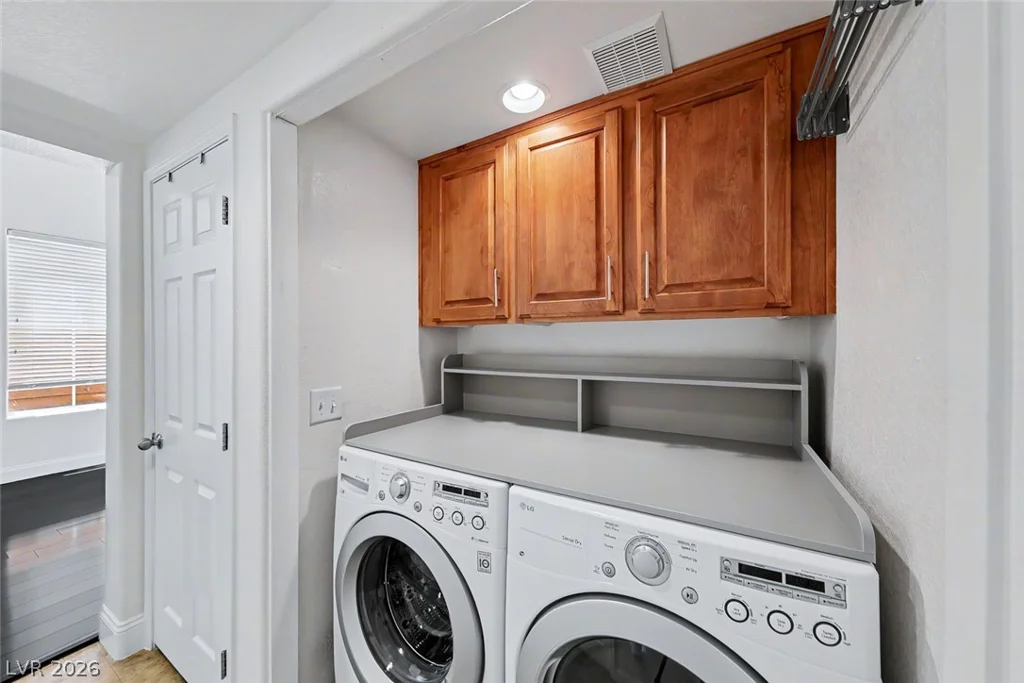 9864 Lake Austin, Las Vegas, NV 89148