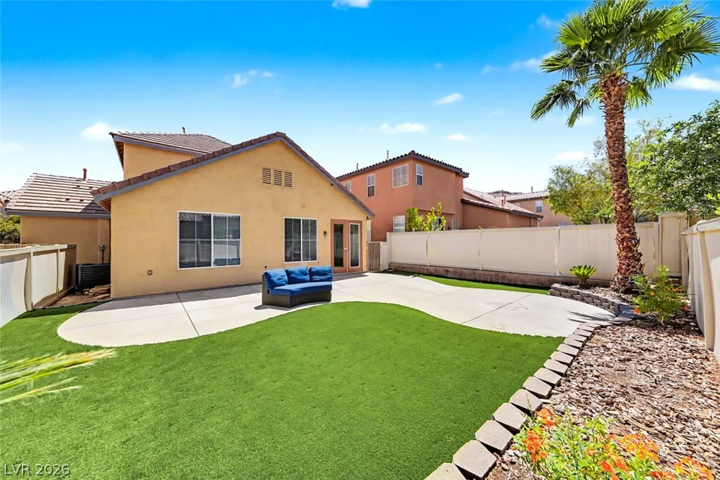 9864 Lake Austin, Las Vegas, NV 89148
