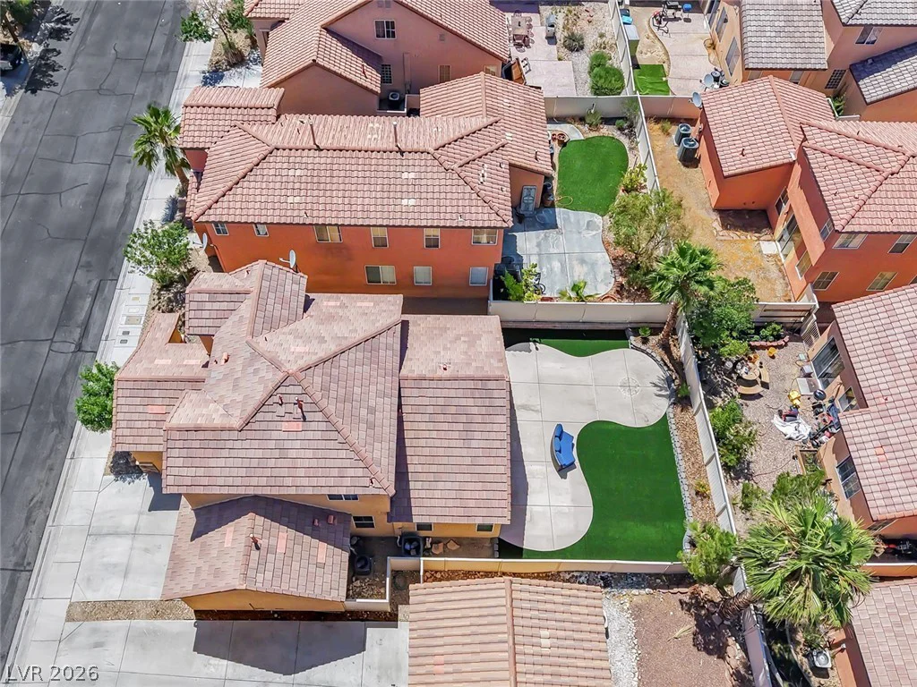 9864 Lake Austin, Las Vegas, NV 89148
