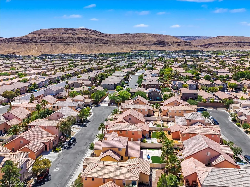 9864 Lake Austin, Las Vegas, NV 89148
