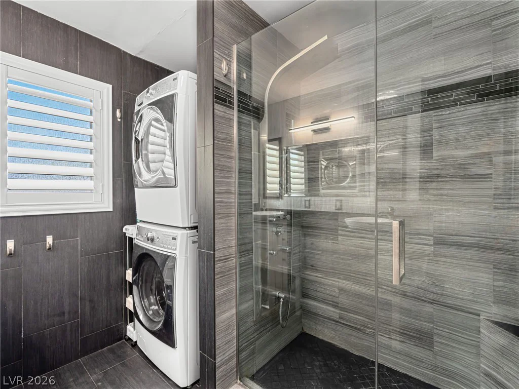 521 Sweeney, Las Vegas, NV 89104
