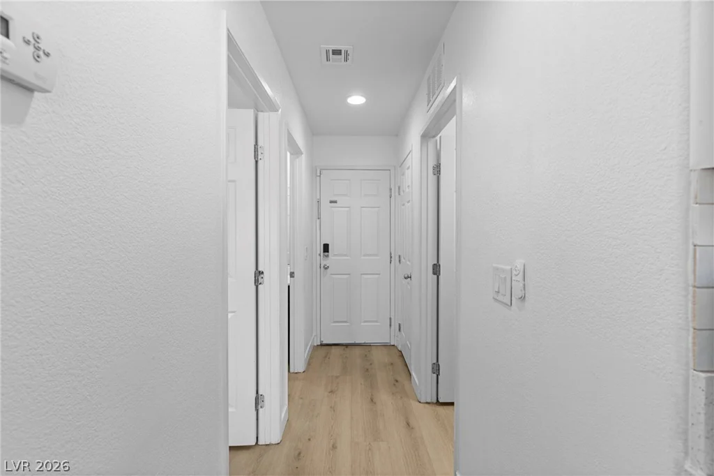 7250 Sterling Rock, Las Vegas, NV 89178