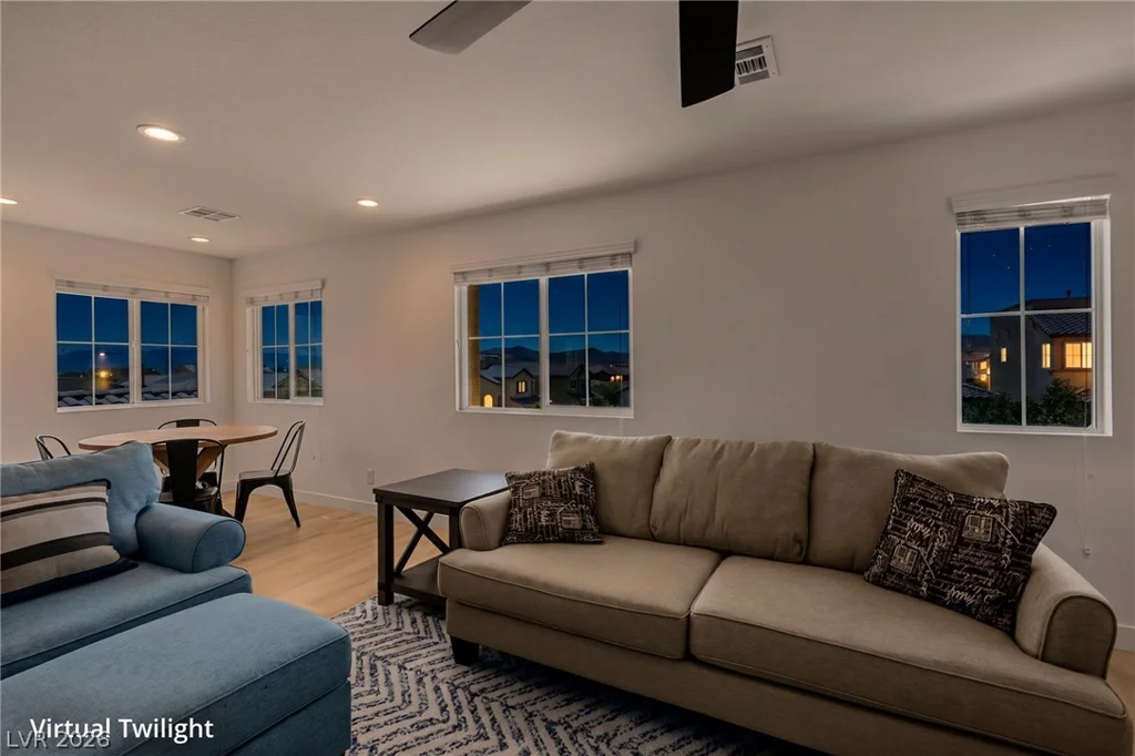 7250 Sterling Rock, Las Vegas, NV 89178