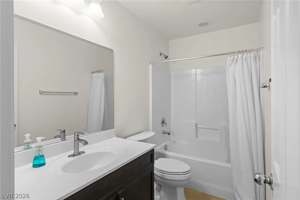7250 Sterling Rock, Las Vegas, NV 89178