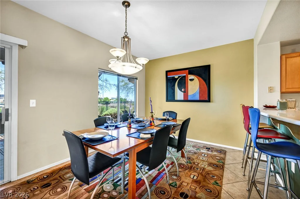 10730 Amber Ridge, Las Vegas, NV 89144